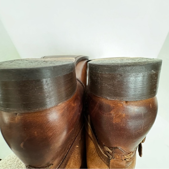 FRYE size 11 Melissa leather riding boots in sturdy leather small ankle buckle - Picture 12 of 16